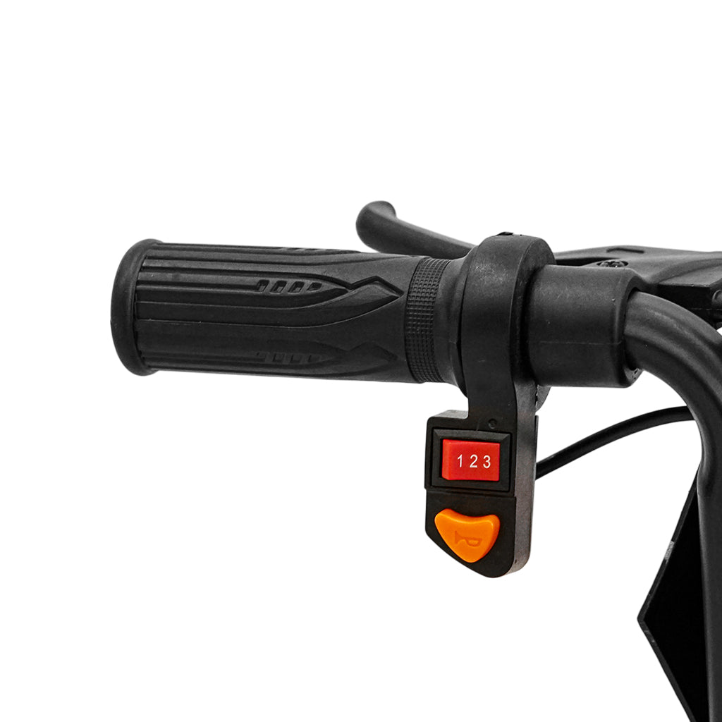 سيارة انزلاق جاهزة للقيادة من نوع V CRONY D02 بحجم 8 بوصات بسرعة 18 كم/س مع أضواء LED ومكبر صوت بلوتوث