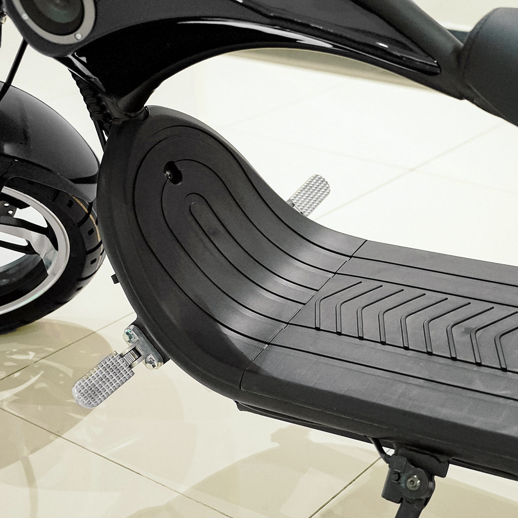 سيارة كروني الجديدة X1 الكهربائية مع مكبر صوت بلوتوث سكوتر سيتيكوكو