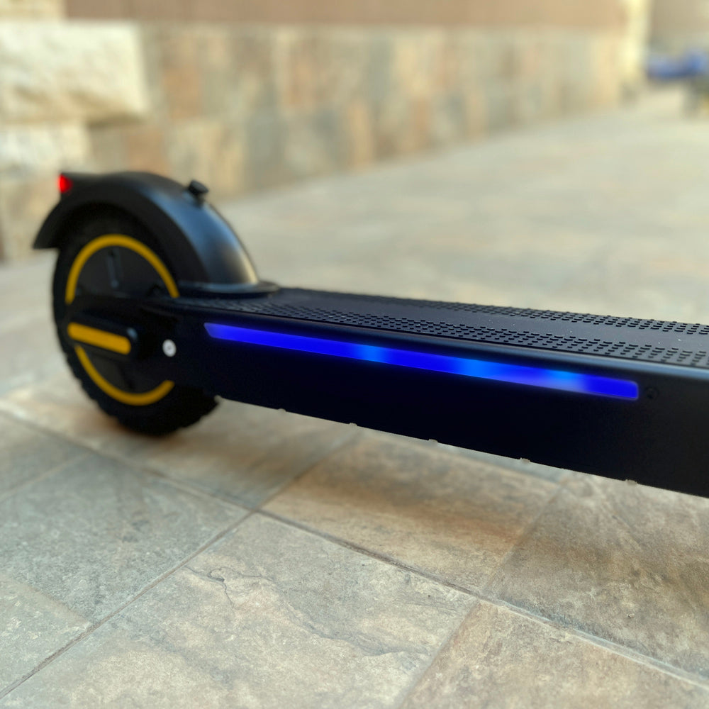 CRONY XM MAX With Antivibrator E-Scooter APP LED 30km/h Aluminium Alloy Folded 10 Inch tires | Dark grey